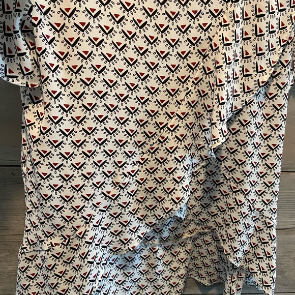 Loft Ruffled Crossback Shirt - Picture 5 of 7